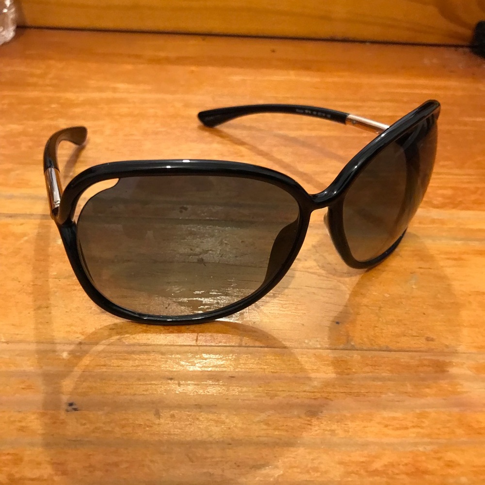 Tom Ford Raquel Sunglasses